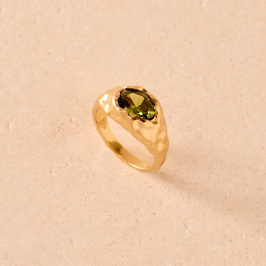 Maria Ring