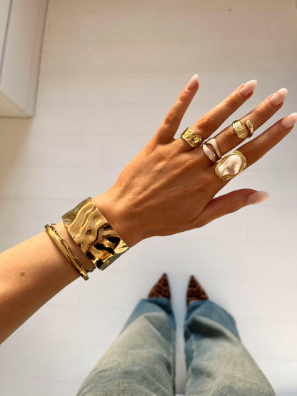 BREE BANGLE