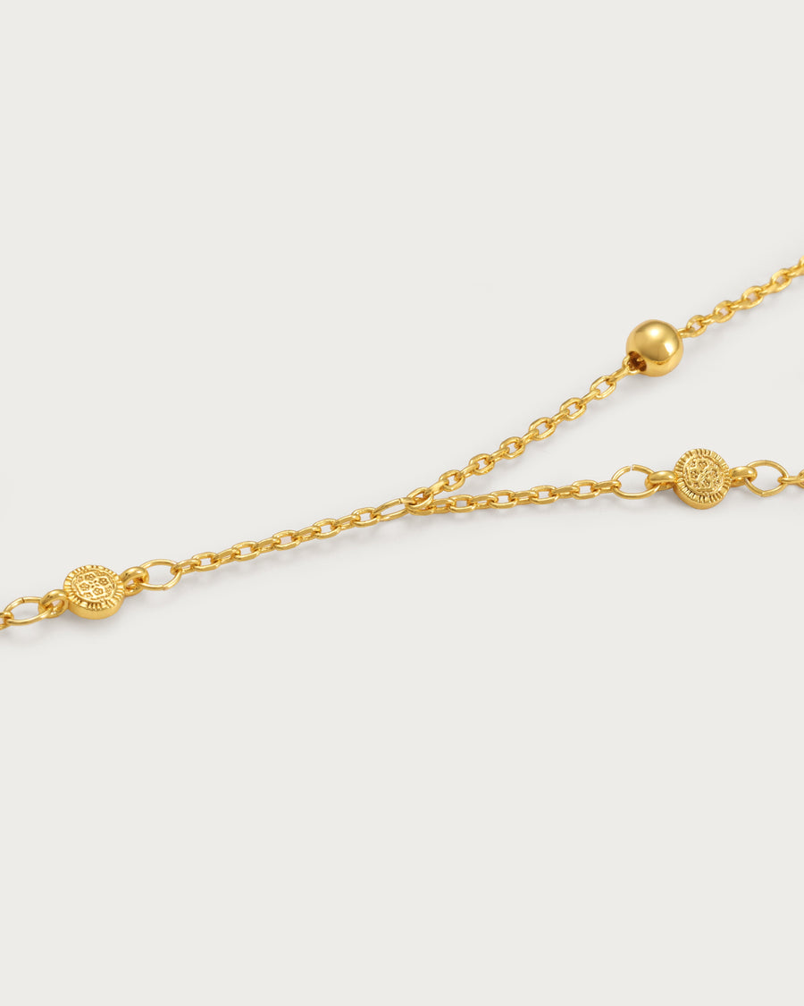 Golden Hojas Coin Hand Chain Bracelet